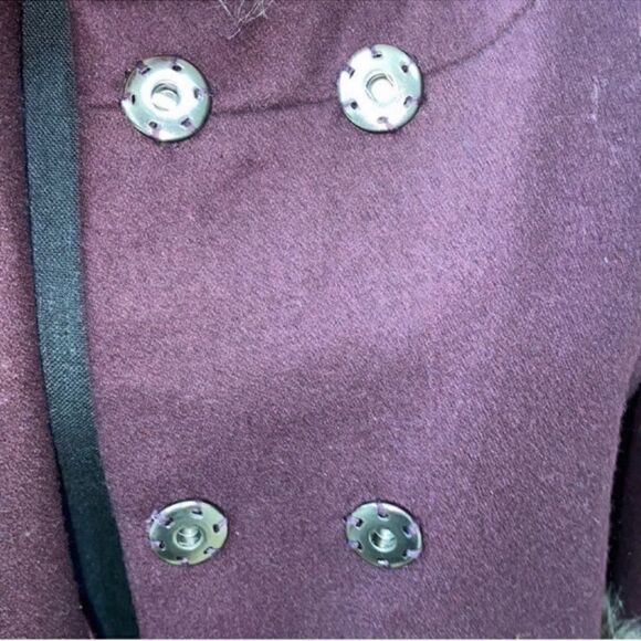 Forever 21 Crop Fur Purple Jacket( Size Small) - Picture 5 of 6